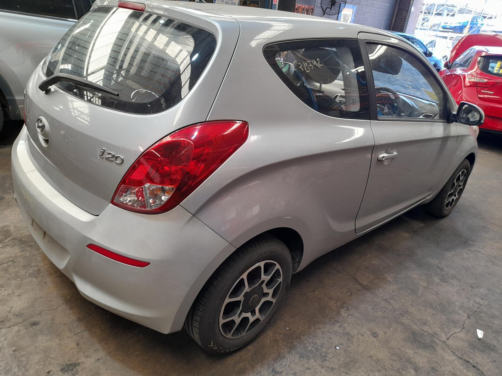 View Auto part Right Rear Side Glass Hyundai I20 2012