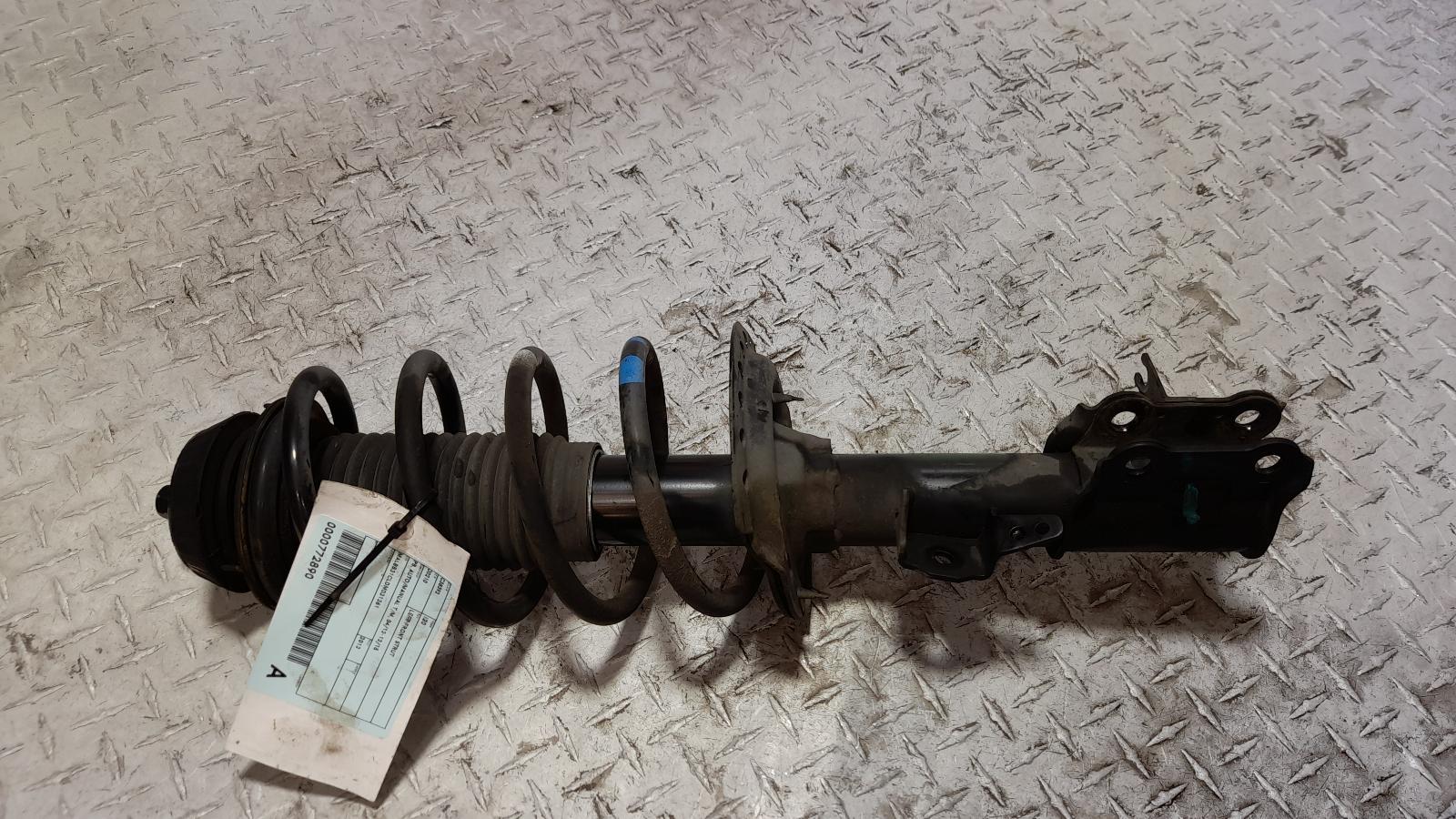 View Auto part Left Front Strut Hyundai I20 2012