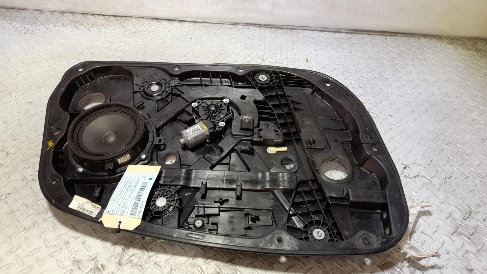 View Auto part Left Front Window Reg/Motor Hyundai I30 2012