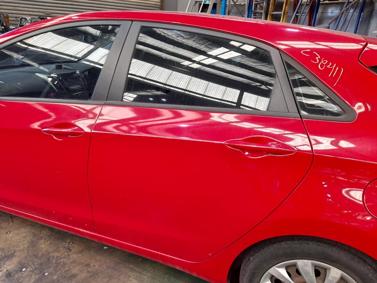 View Auto part Left Rear Door Window Hyundai I30 2012