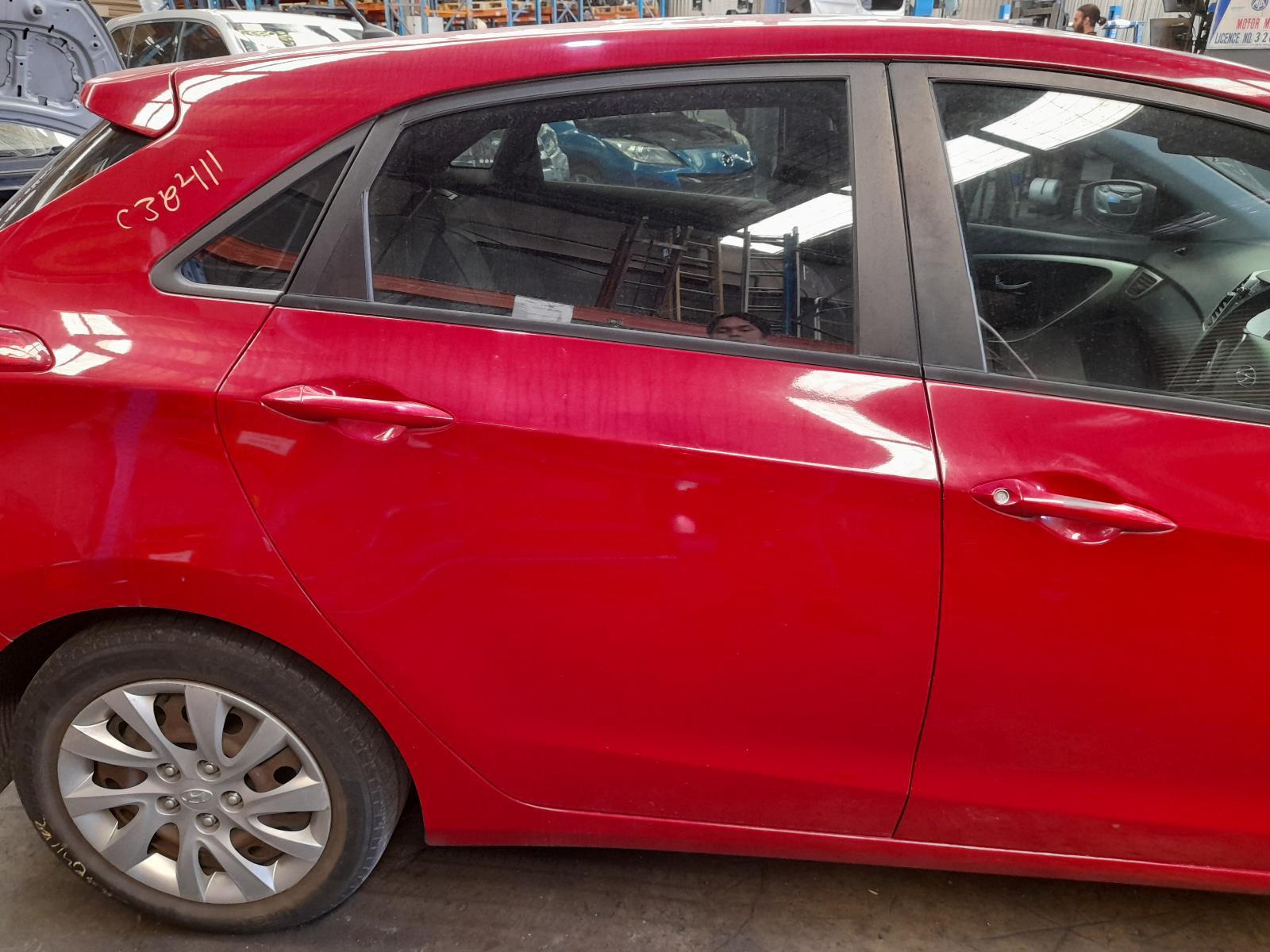 View Auto part Right Rear Wnd Reg/Motor Hyundai I30 2012