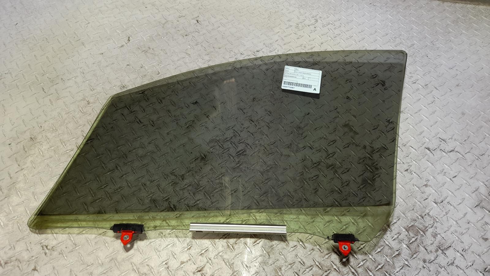 View Auto part Right Front Door Window Toyota Yaris 2013