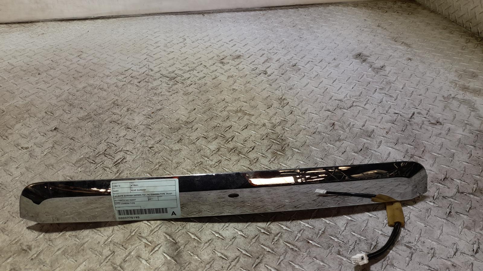 View Auto part Rear Garnish Nissan Xtrail 2011