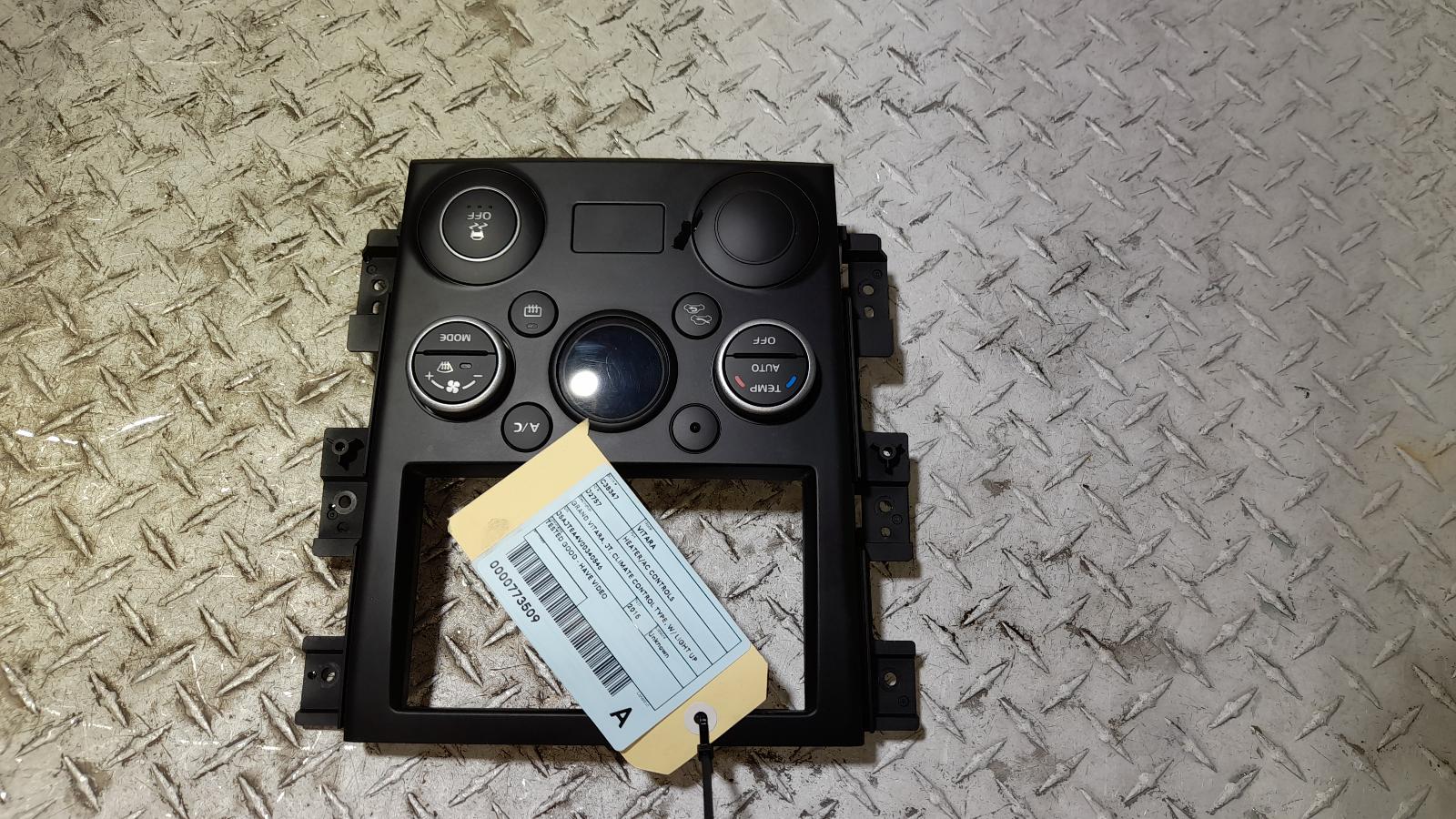 View Auto part Heater/Ac Controls Suzuki Vitara 2015