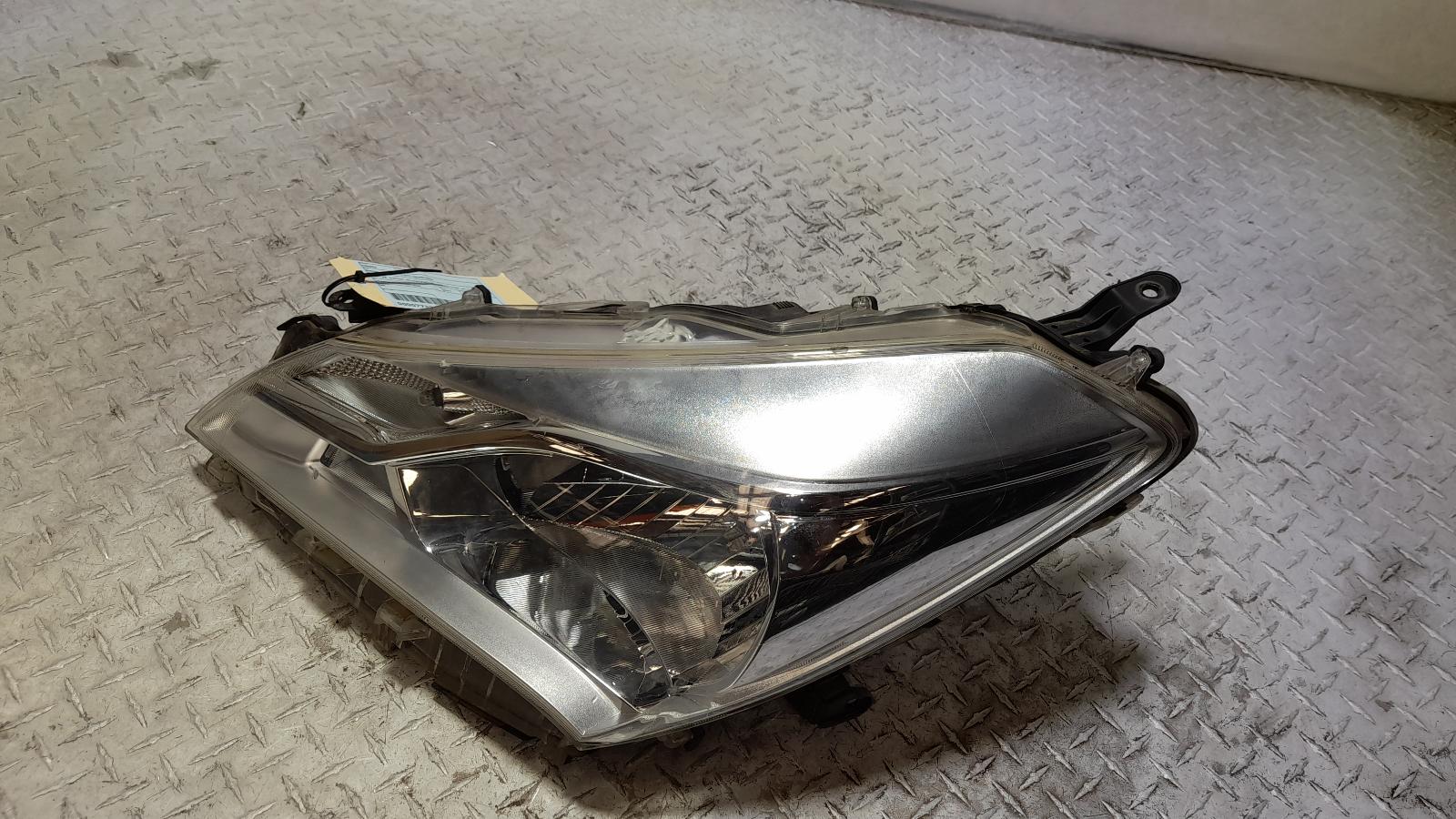 View Auto part Left Headlamp Toyota Yaris 2017