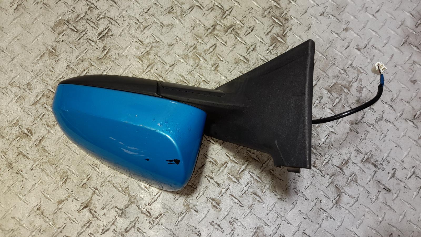 View Auto part Left Door Mirror Toyota Yaris 2017