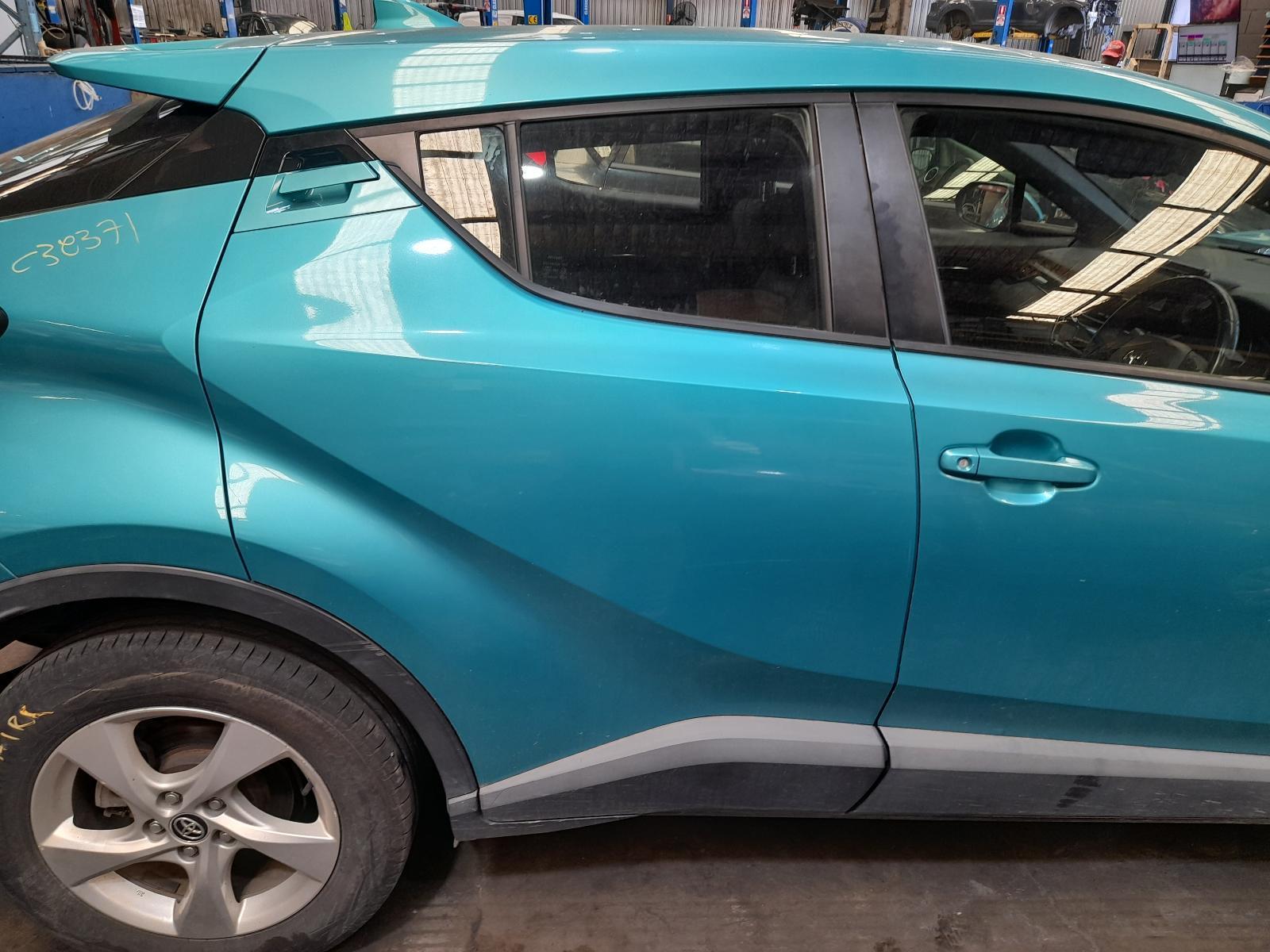 View Auto part Right Rear Door Sliding Toyota C-hr 2017