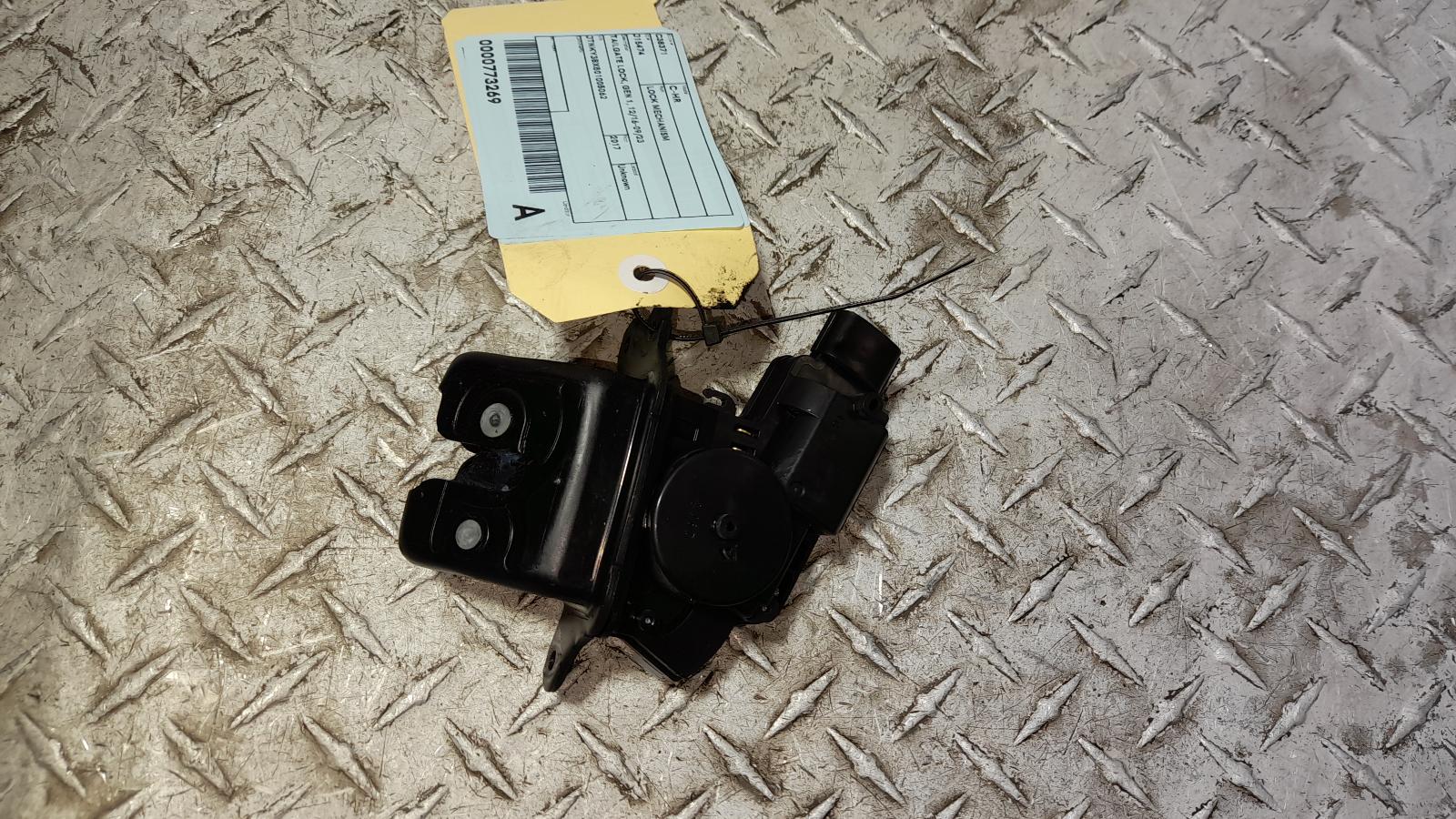 View Auto part Door/Boot/Gate Lock Toyota C-hr 2017
