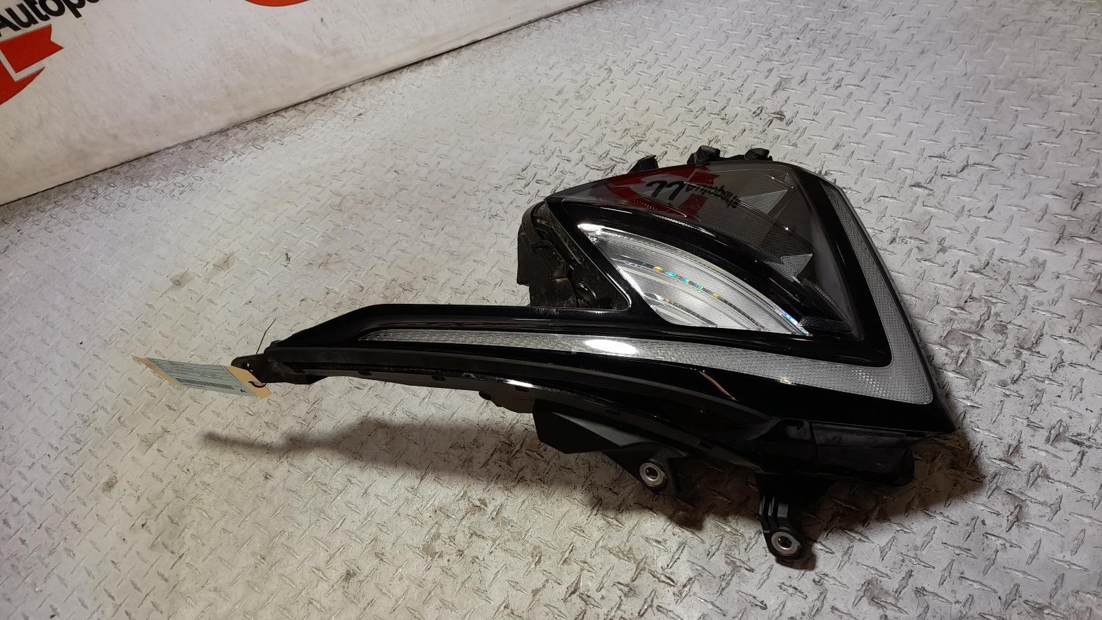 View Auto part Left Headlamp Kia Sportage 2024