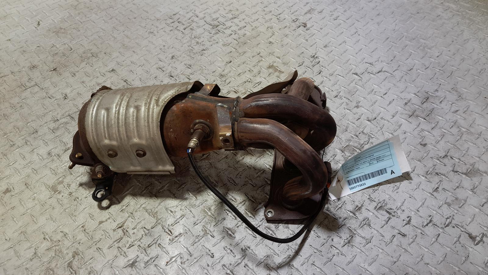 View Auto part Catalytic Converter Toyota Camry 2010