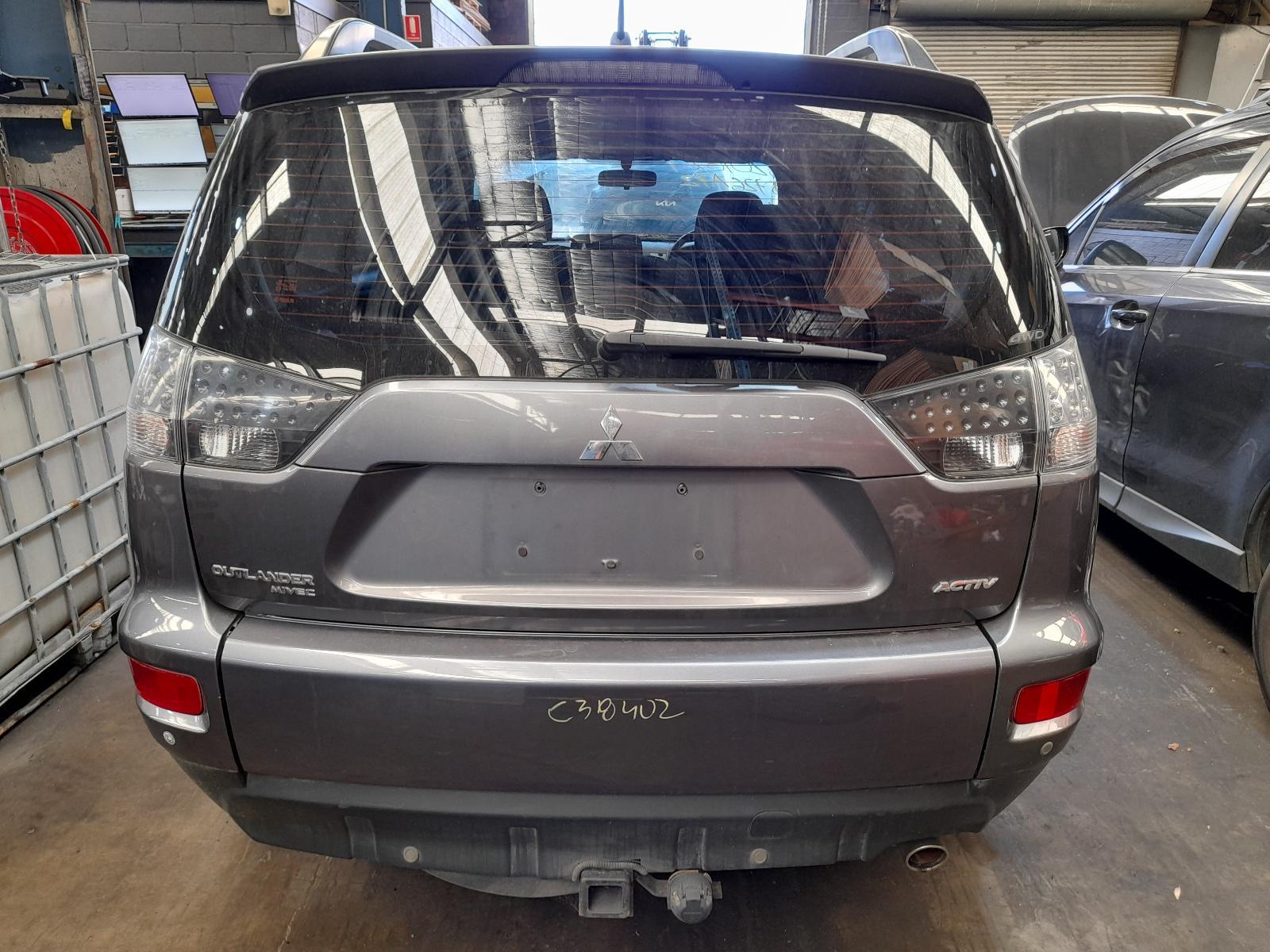 View Auto part Bootlid/Tailgate Mitsubishi Outlander 2012