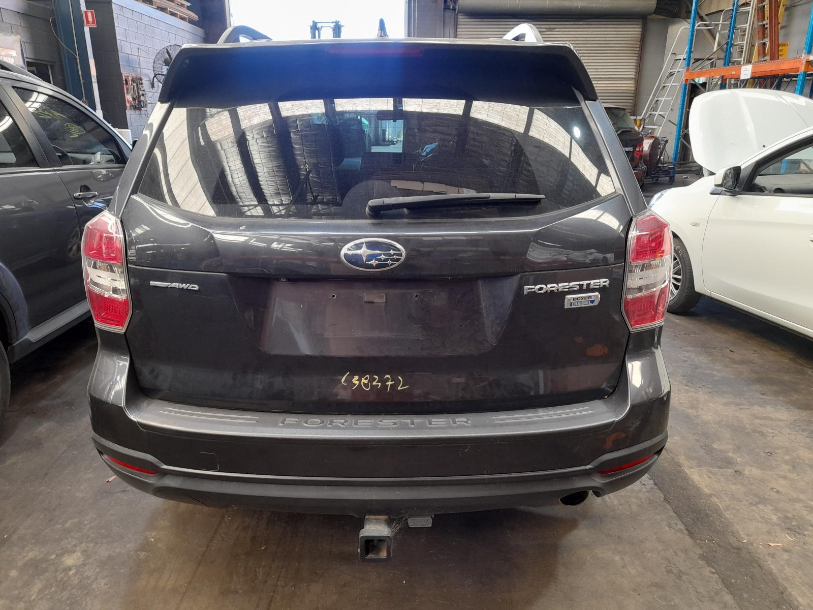 View Auto part Bootlid/Tailgate Subaru Forester 2015