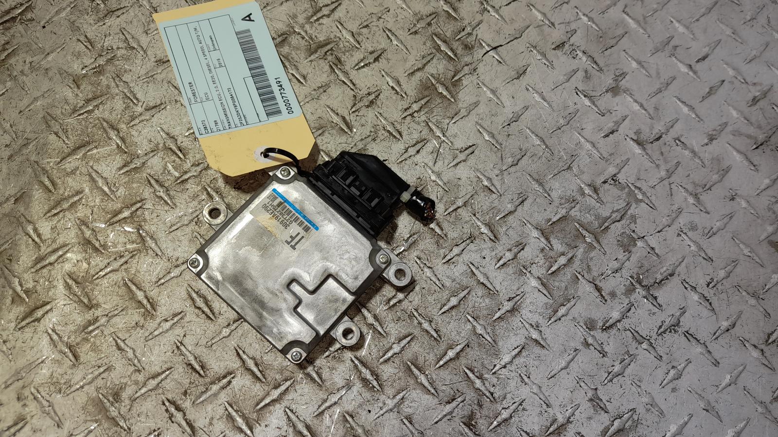 View Auto part Ecu Subaru Forester 2015