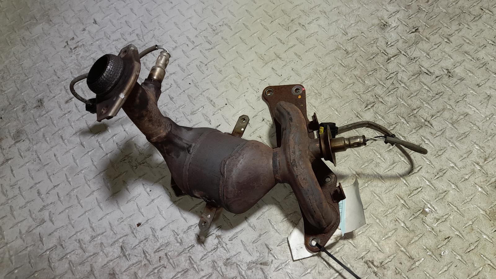 View Auto part Catalytic Converter Mitsubishi Mirage 2019