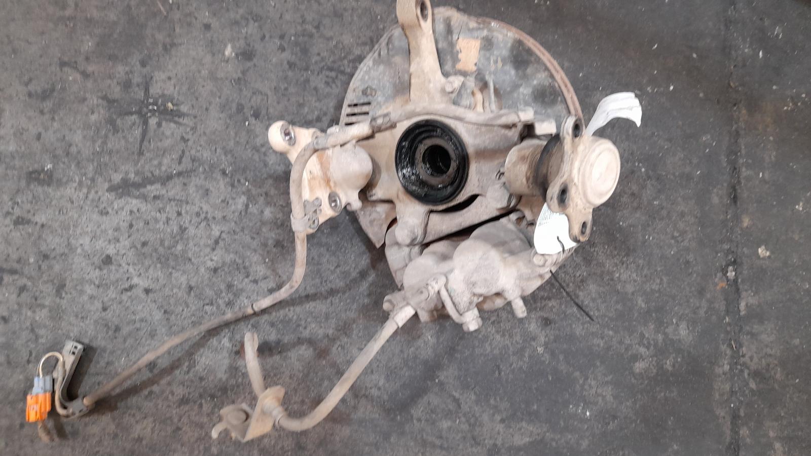 View Auto part Right Front Hub Assembly Holden Colorado 2011