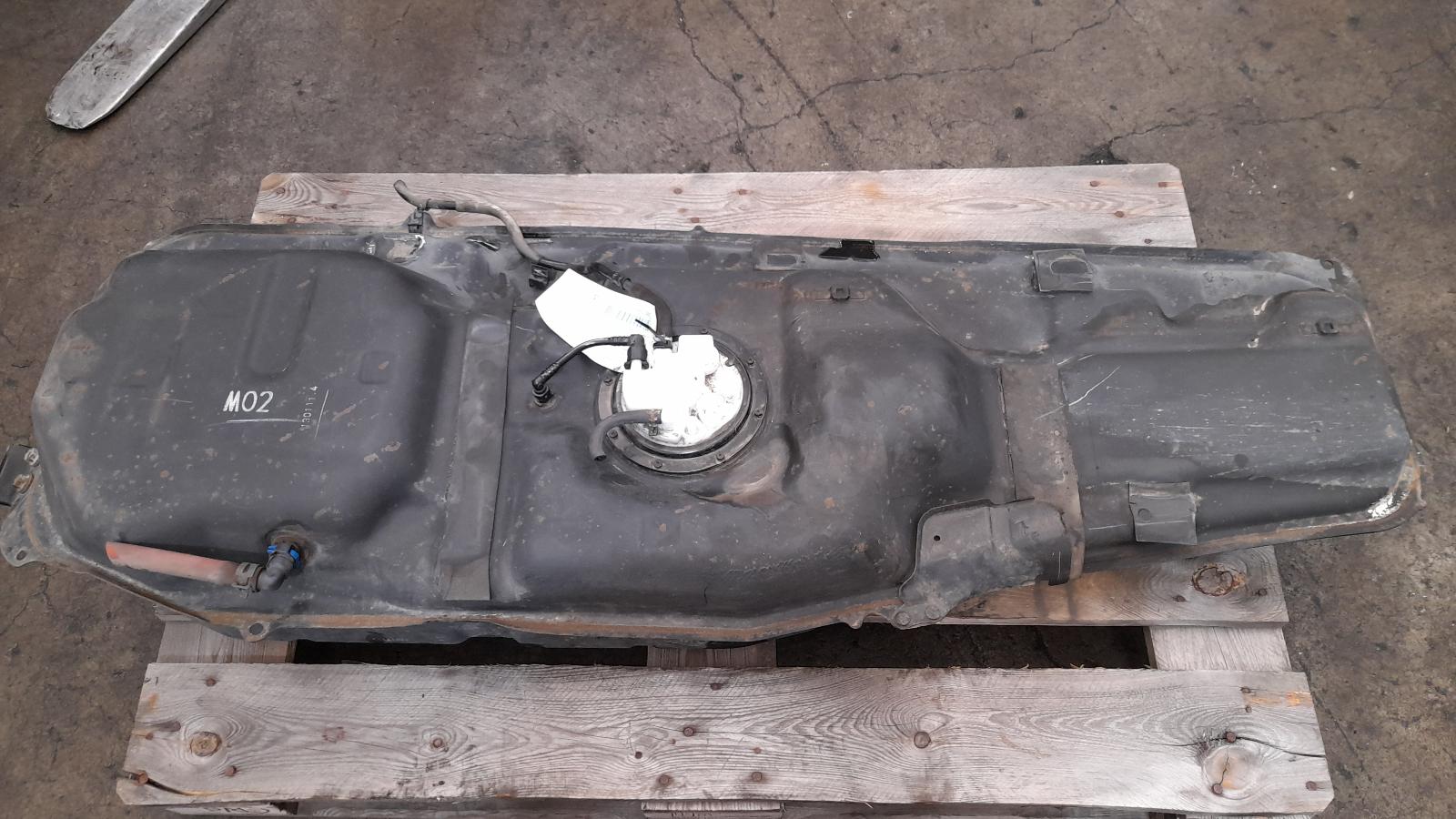 View Auto part Fuel Tank Toyota Tarago 2013