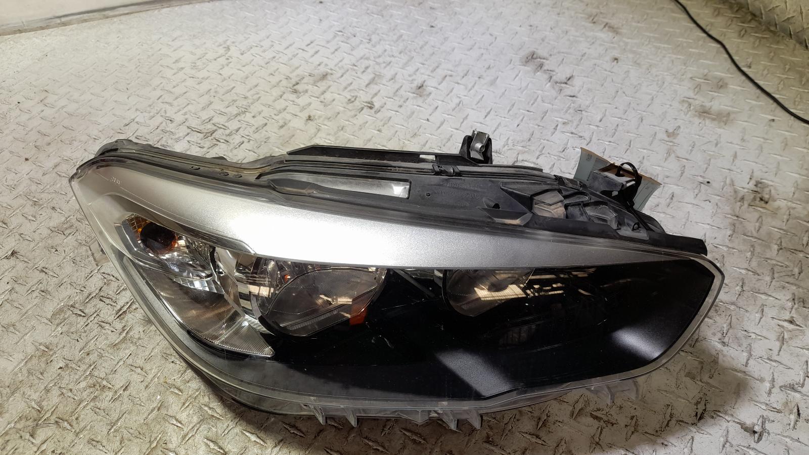 View Auto part Right Headlamp Bmw 1 Series 2015