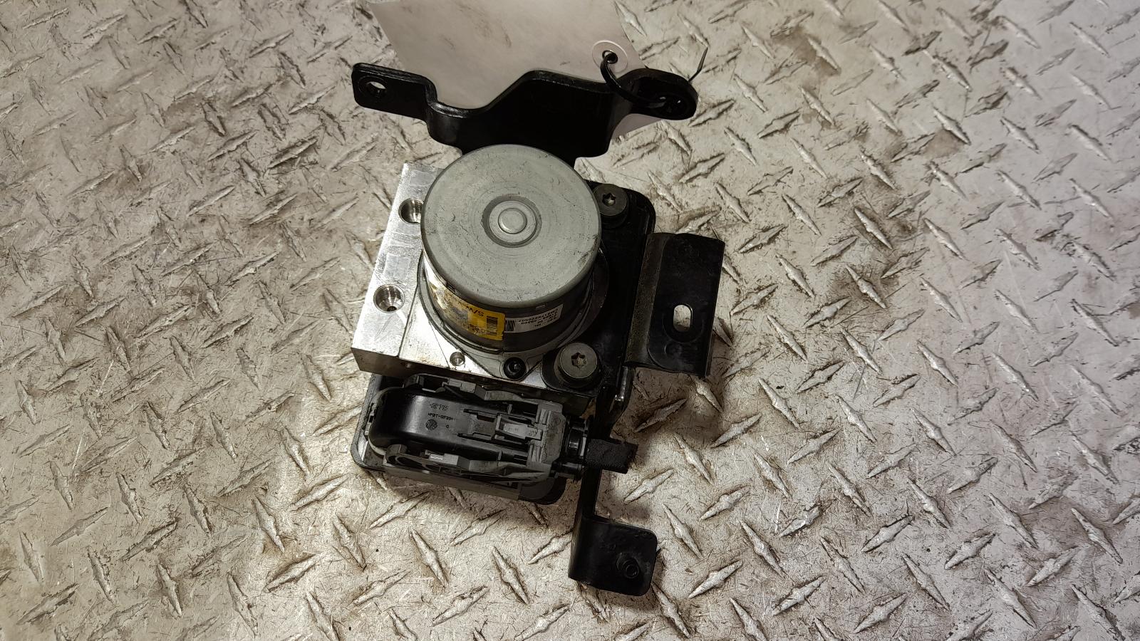 View Auto part Abs Pump/Modulator Hyundai I30 2018