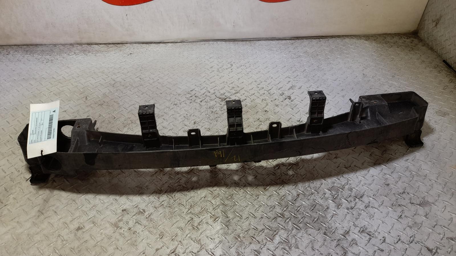 View Auto part R/Bar Bracket/Reinfo Hyundai Tucson 2019