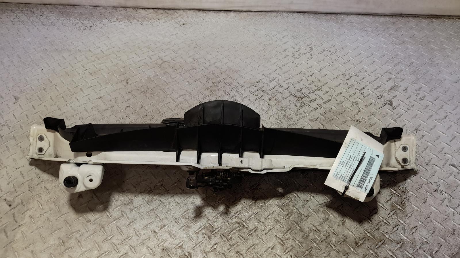 View Auto part Radiator Support Toyota Yaris 2010