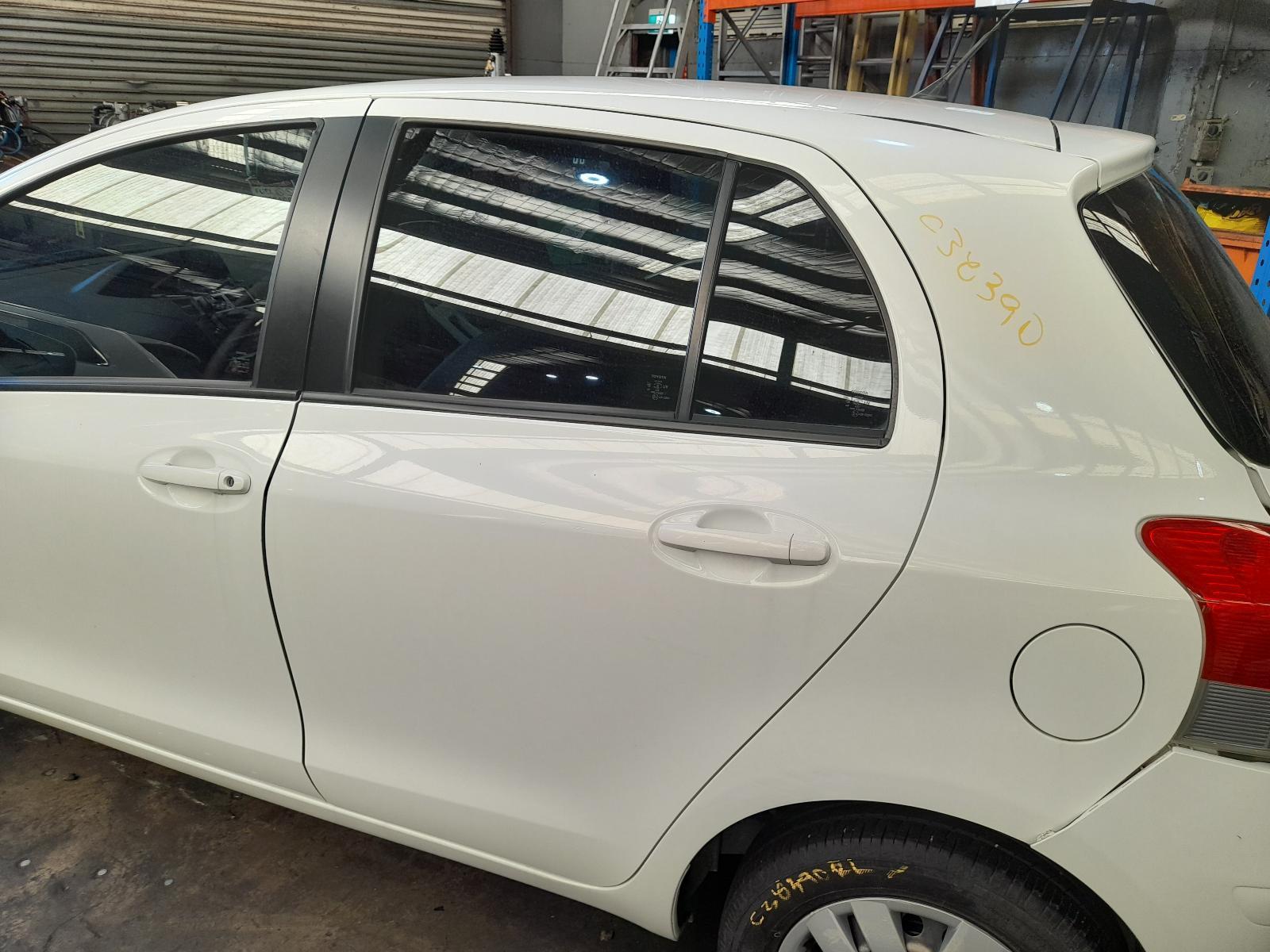 View Auto part Left Rear Door/Sliding Toyota Yaris 2010