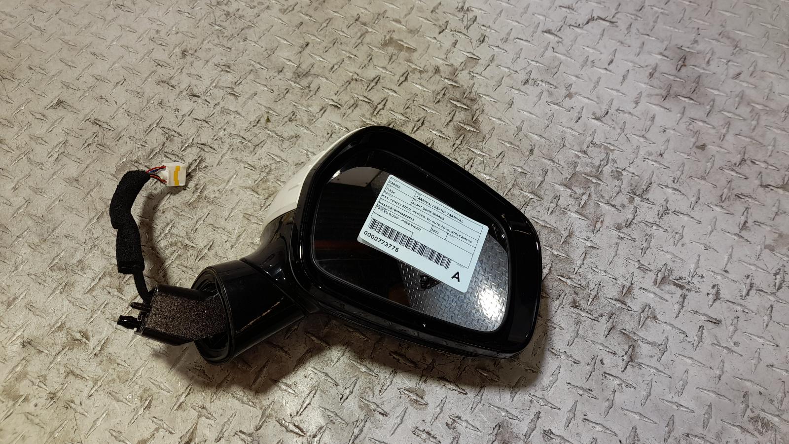View Auto part Right Door Mirror Kia Carnival/grand Carnival 2022