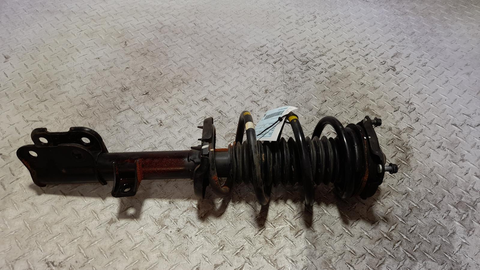 View Auto part Right Front Strut Kia Carnival/grand Carnival 2022