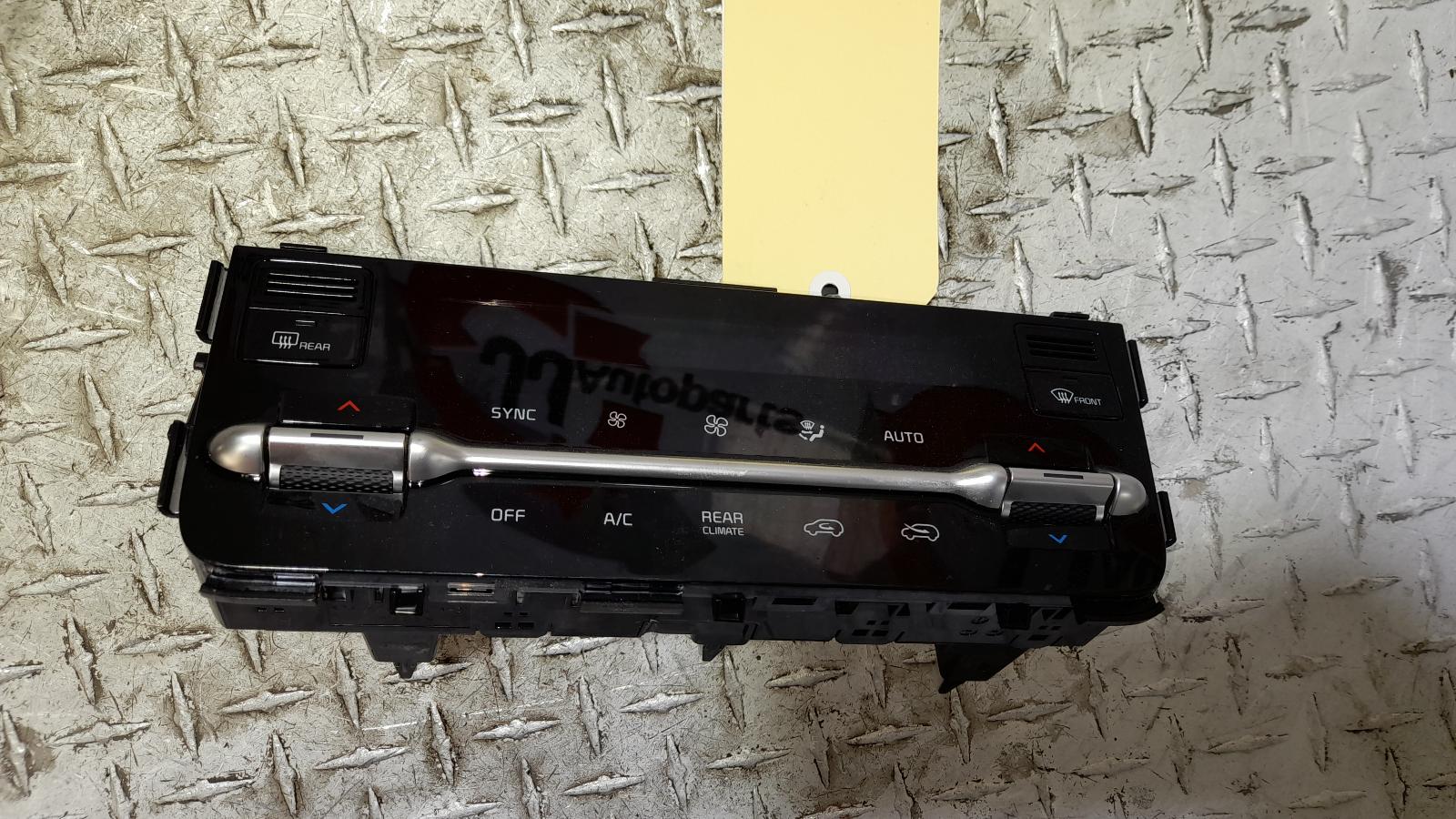 View Auto part Heater/Ac Controls Kia Carnival/grand Carnival 2022