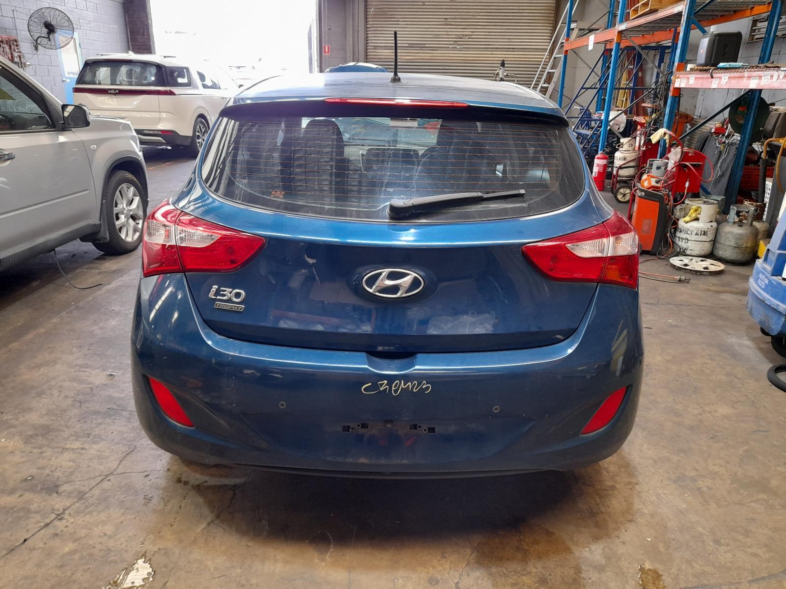View Auto part Bootlid/Tailgate Hyundai I30 2013
