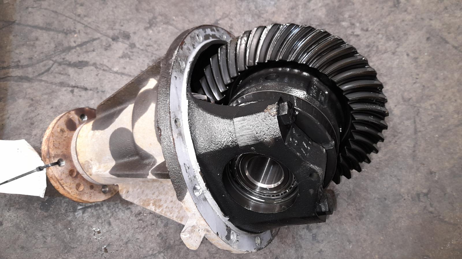 View Auto part Differential Centre Mazda Bt50 2013