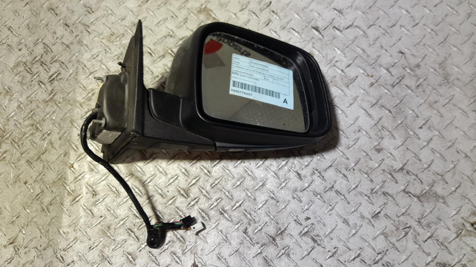 View Auto part Right Door Mirror Jeep Grandcherokee 2015
