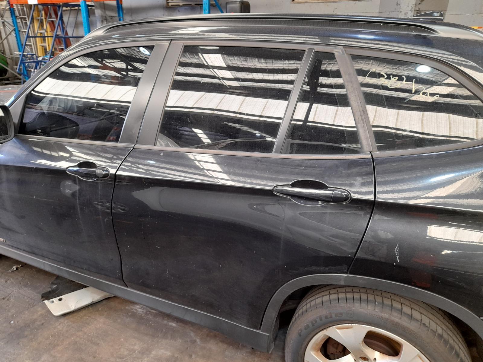 View Auto part Left Rear Door/Sliding Bmw X1 2011