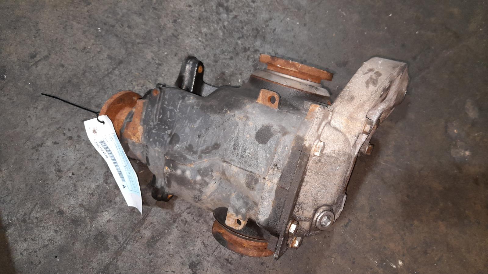 View Auto part Differential Centre Bmw X1 2011