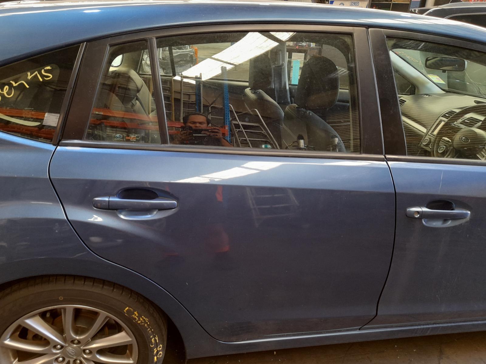 View Auto part Right Rear Door Sliding Subaru Impreza 2014