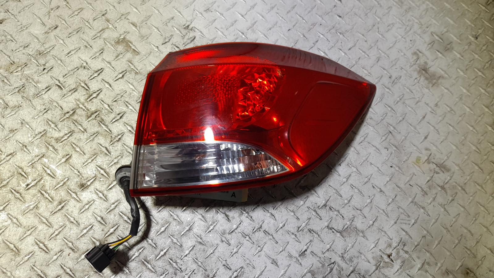 View Auto part Right Taillight Holden Cruze 2012