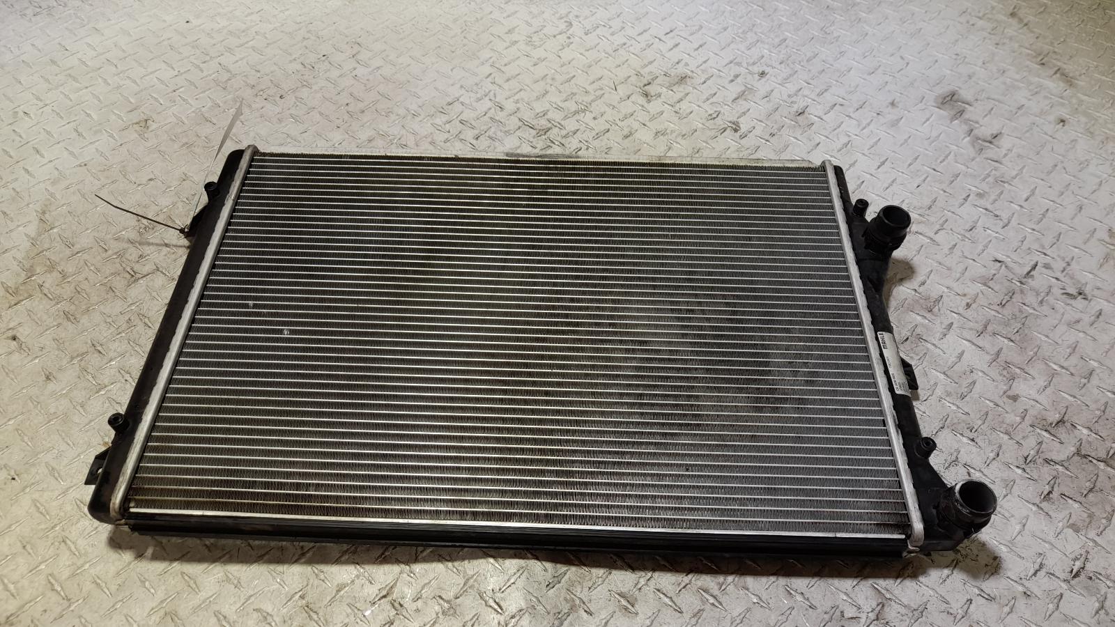 View Auto part Radiator Volkswagen Golf 2012