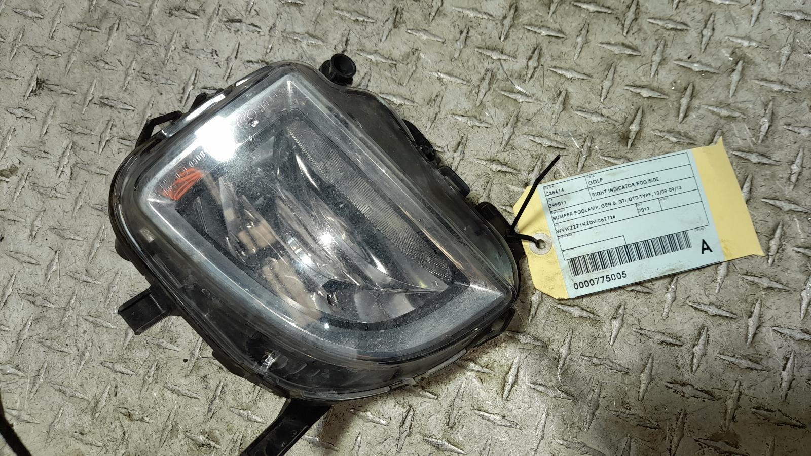 View Auto part Right Indicator/Fog/Side Volkswagen Golf 2012