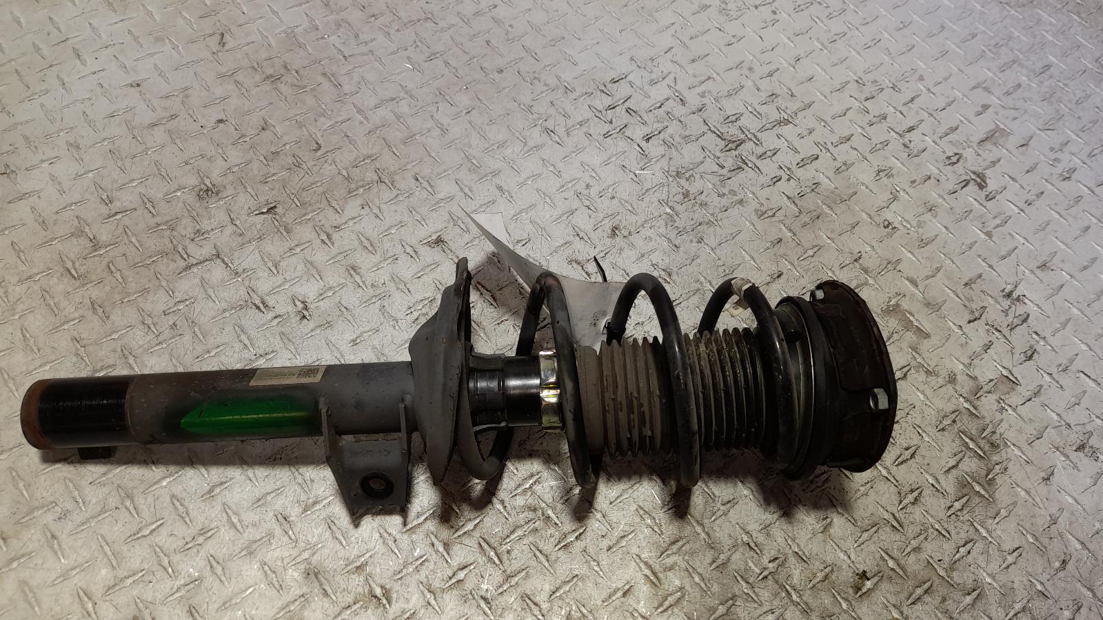 View Auto part Left Front Strut Volkswagen Golf 2014