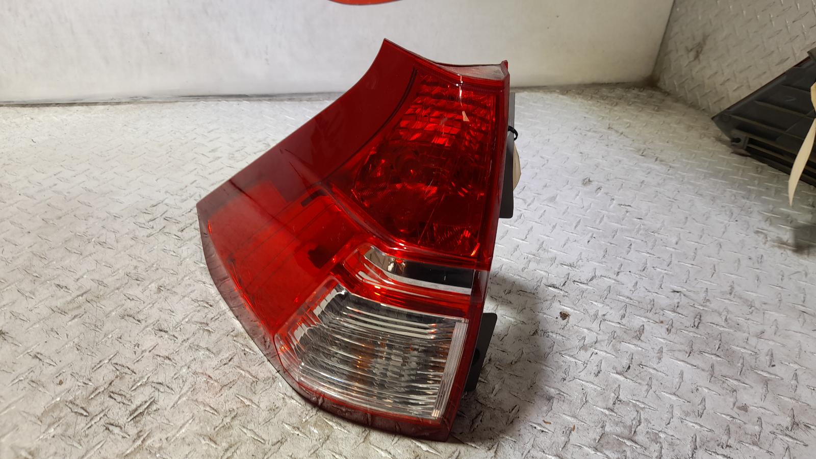 View Auto part Left Taillight Honda Crv 2015