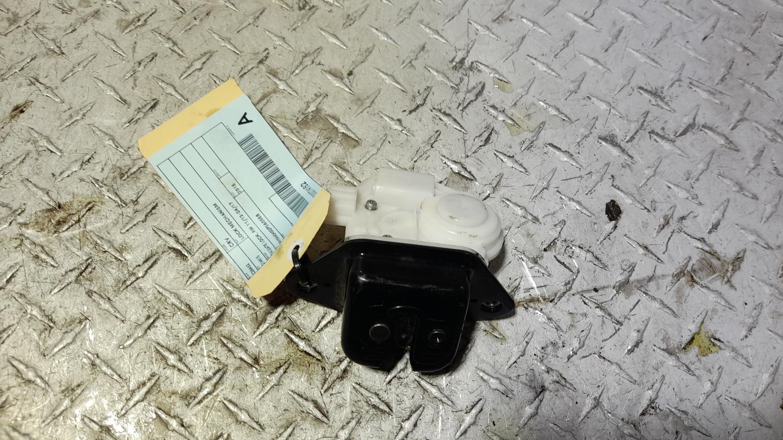 View Auto part Door/Boot/Gate Lock Honda Crv 2015