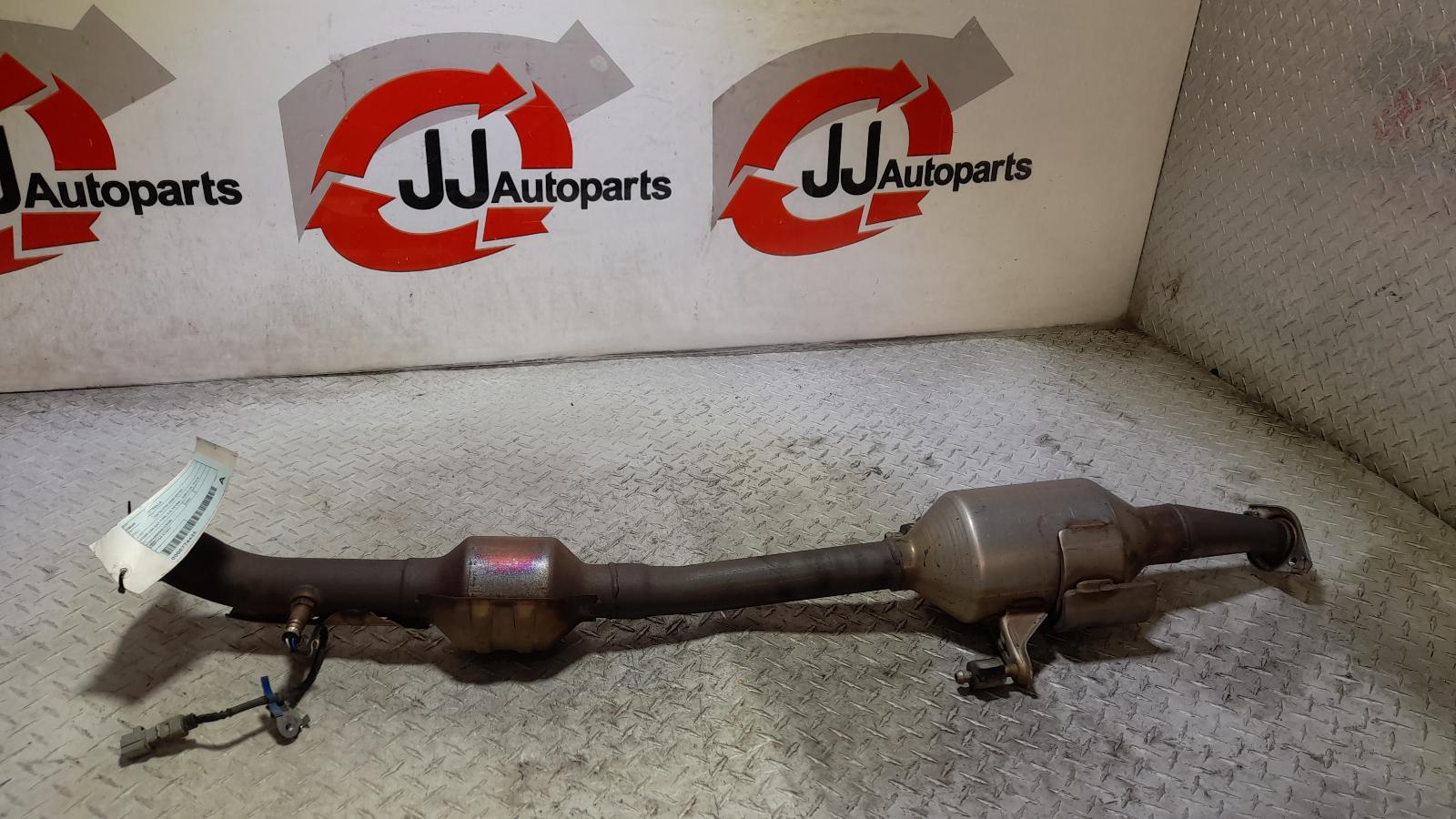 View Auto part Catalytic Converter Toyota Corolla 2020