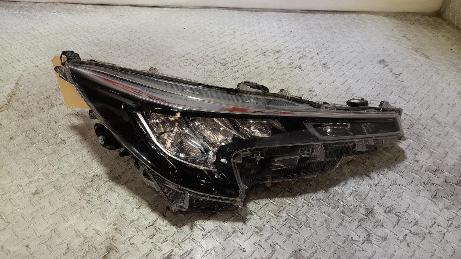 View Auto part Right Headlamp Toyota Corolla 2020