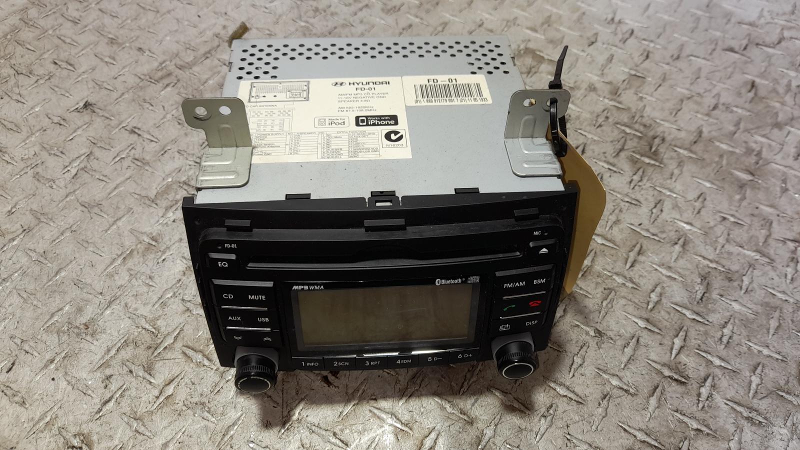 View Auto part Radio/Cd/Dvd/Sat/Tv Hyundai I30 2011