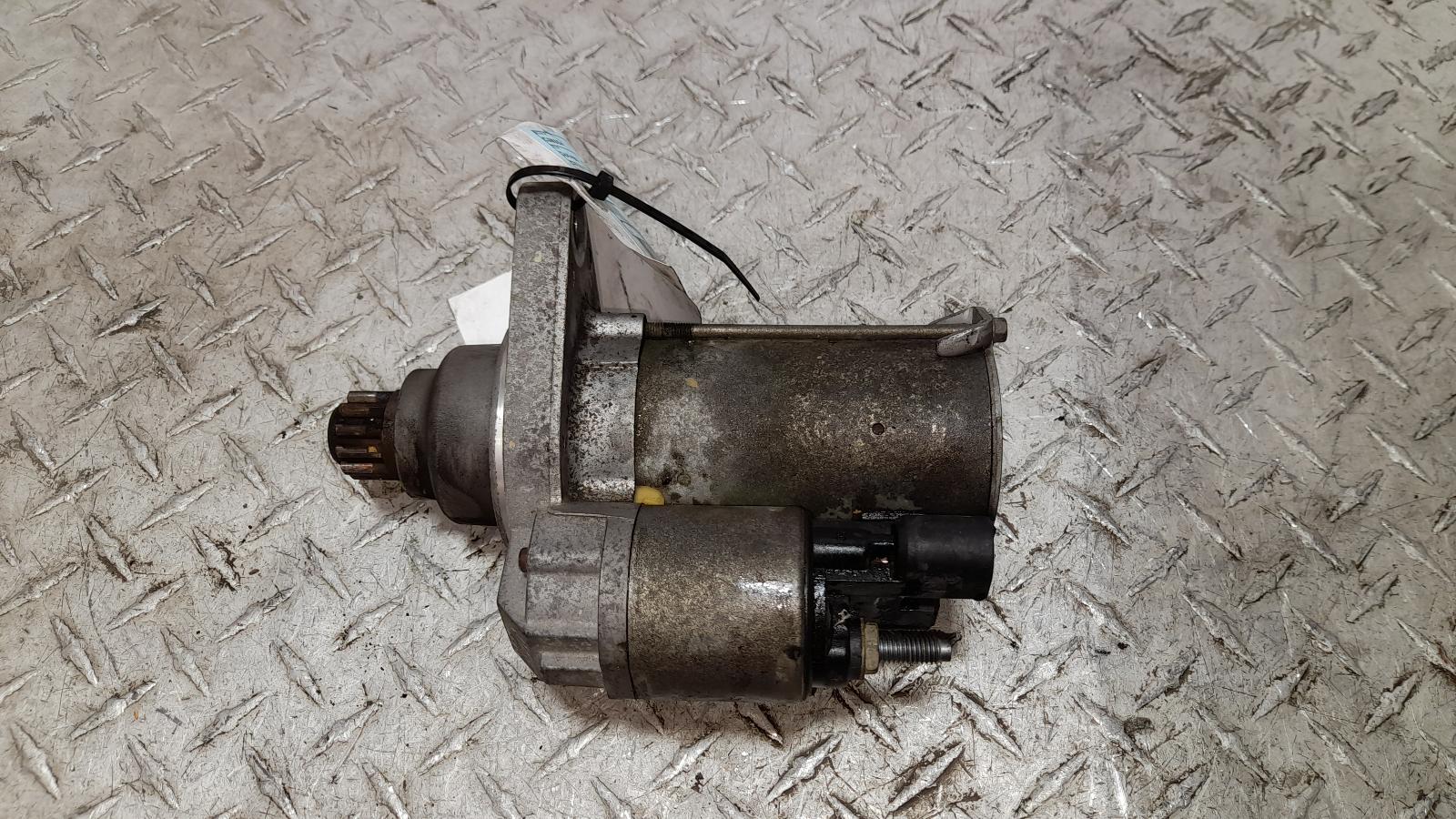 View Auto part Starter Skoda Superb 2012