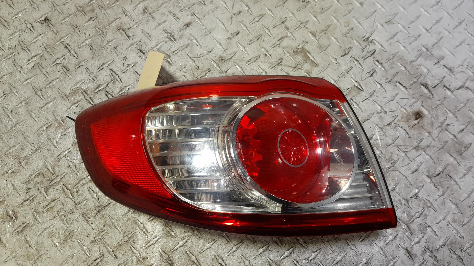View Auto part Left Taillight Hyundai Santa Fe 2011