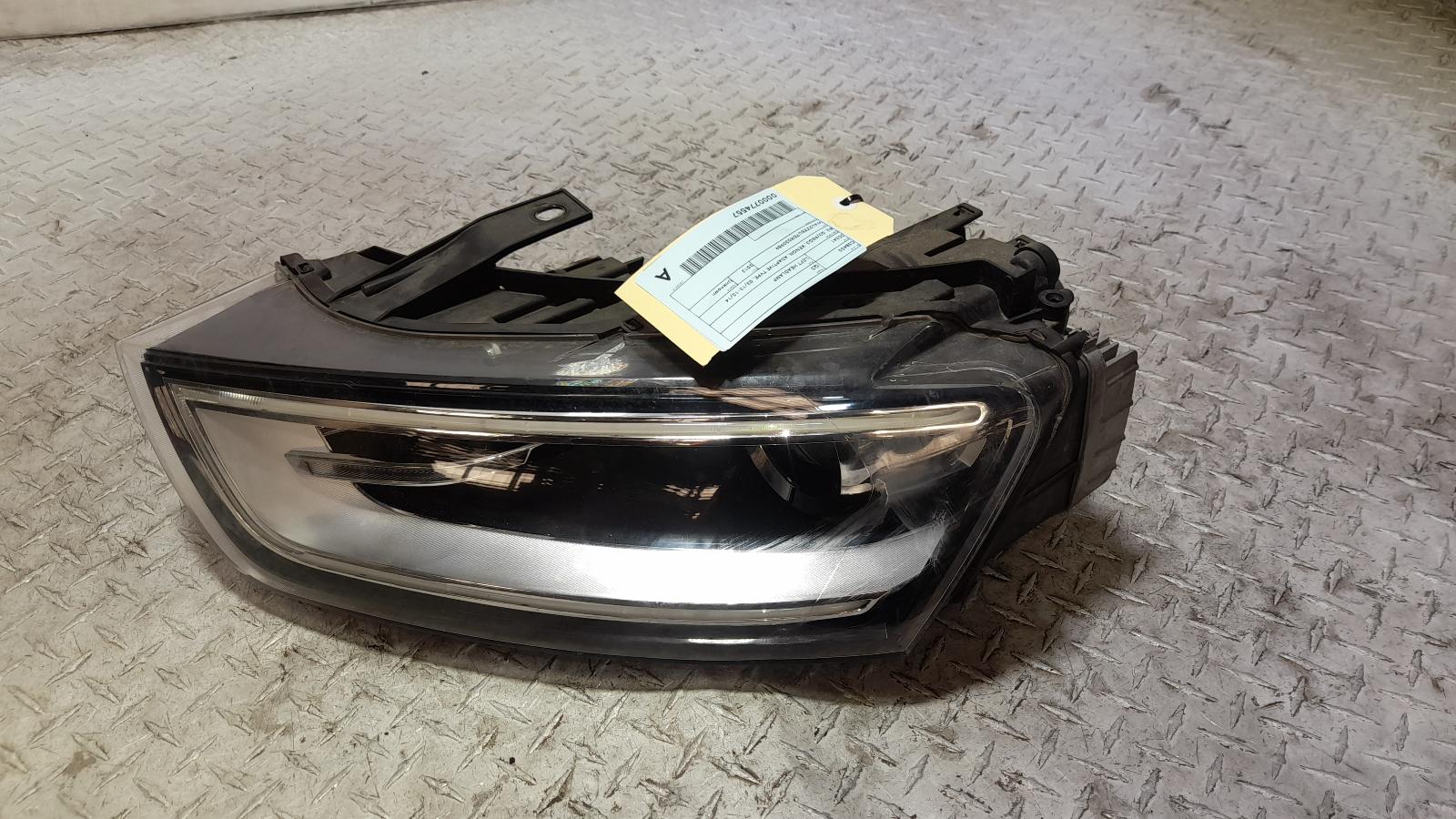 View Auto part Left Headlamp Audi Q3 2012