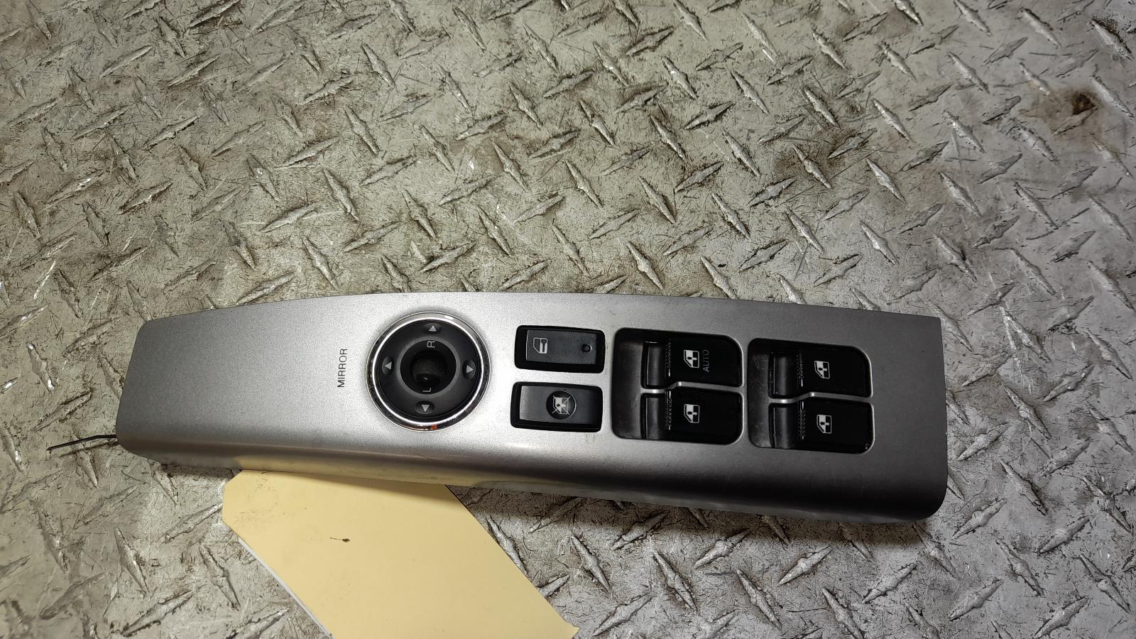 View Auto part Pwr Dr Wind Switch Hyundai Santa Fe 2011