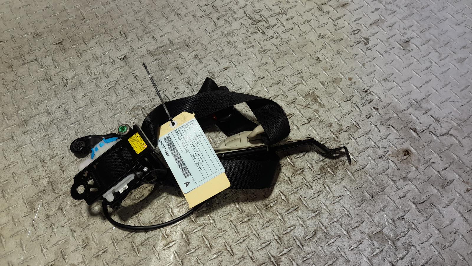 View Auto part Seatbelt/Stalk Mazda Cx5 2017