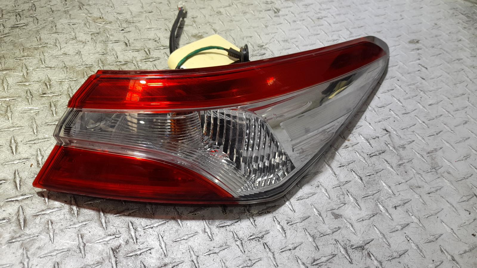 View Auto part Right Taillight Toyota Camry 2020