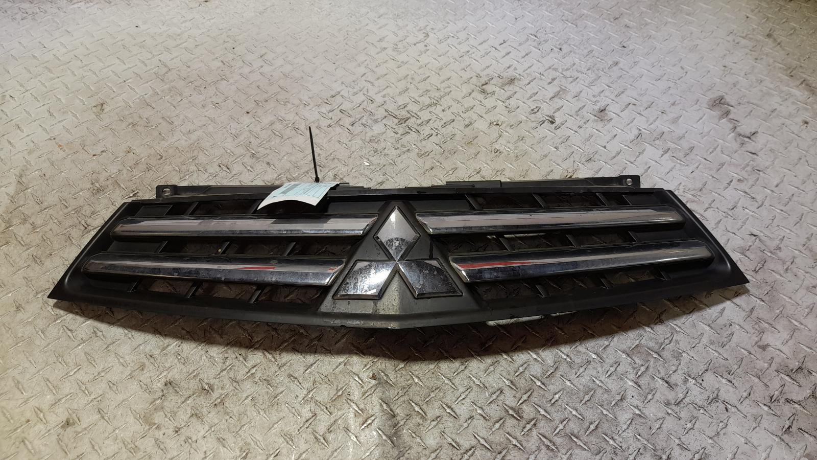 View Auto part Grille Mitsubishi Triton 2015